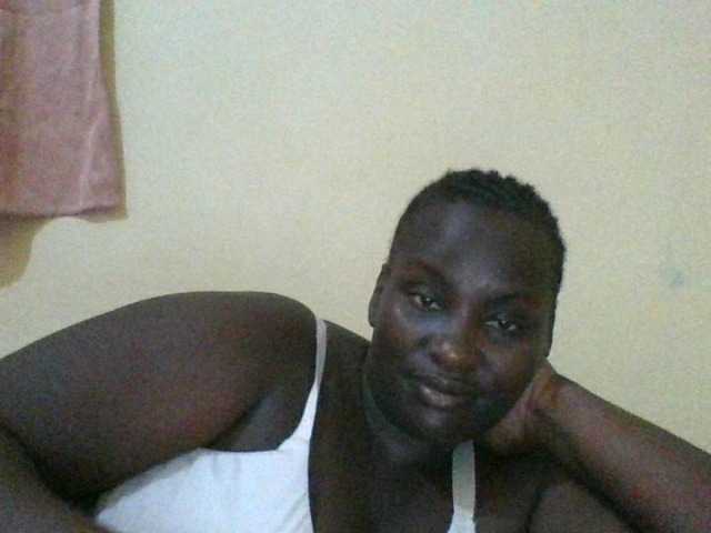 Blackbeauty001's BongaCams show and profile