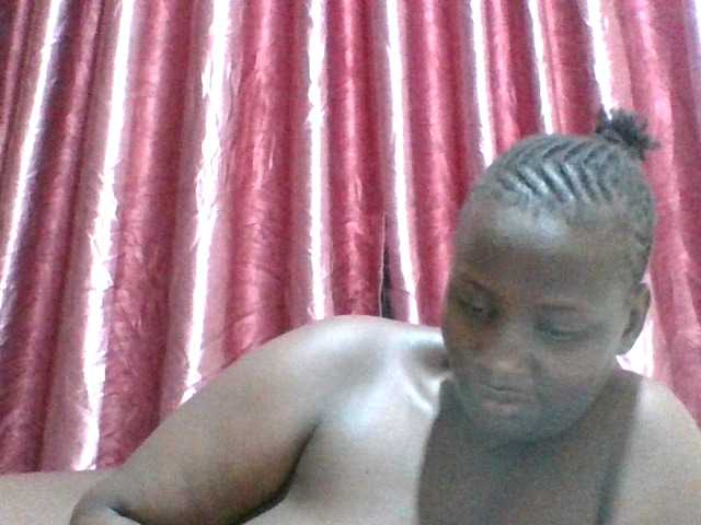 Blackbeauty001's BongaCams show and profile