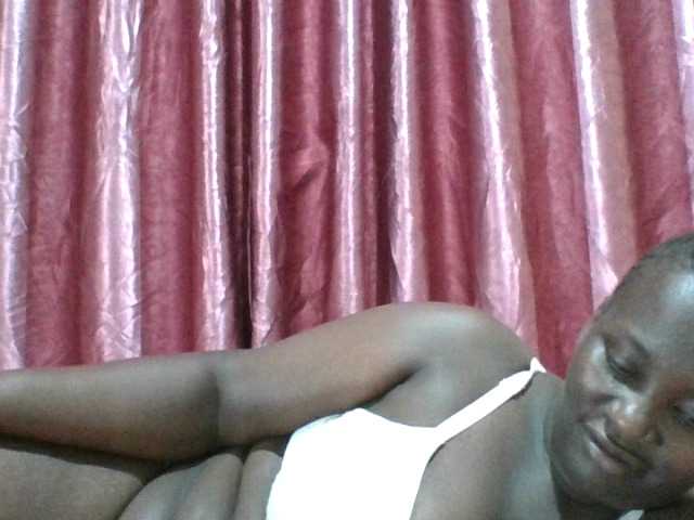 Blackbeauty001's BongaCams show and profile