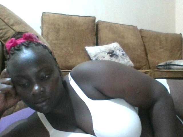 Blackbeauty001's BongaCams show and profile