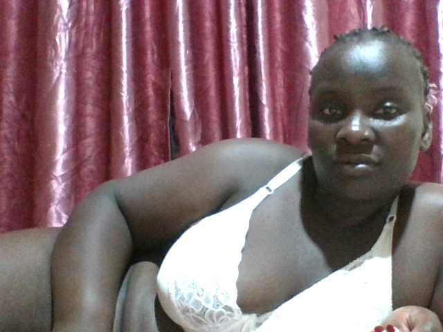 Blackbeauty001's BongaCams show and profile