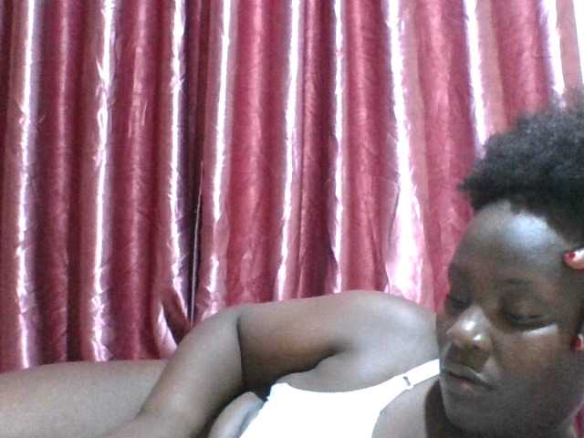 Blackbeauty001's BongaCams show and profile