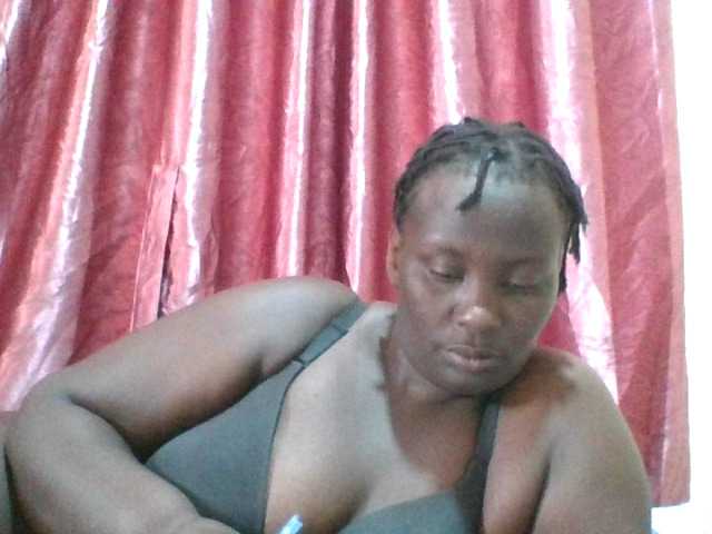 Blackbeauty001's BongaCams show and profile