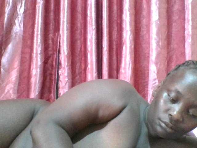 Blackbeauty001's BongaCams show and profile