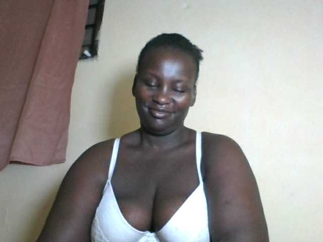 Blackbeauty001's BongaCams show and profile