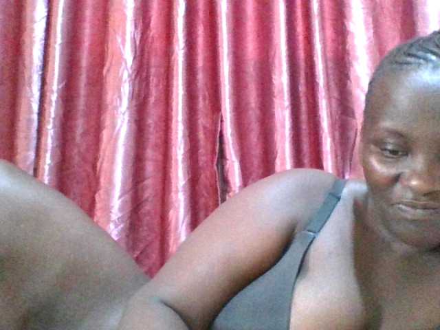 Blackbeauty001 webcam bongacams model stream image