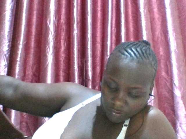 Blackbeauty001's BongaCams show and profile