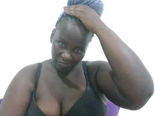 Blackbeauty001's BongaCams show and profile