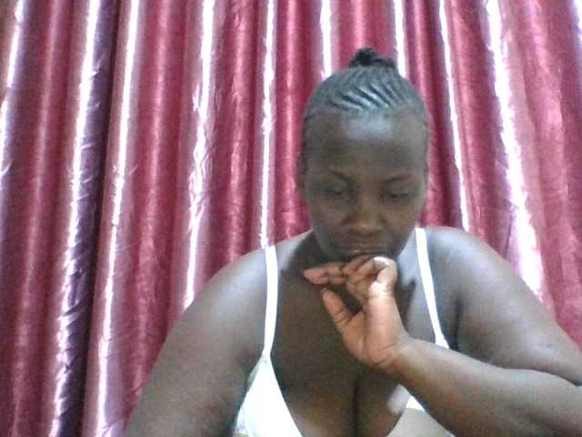 Blackbeauty001's BongaCams show and profile