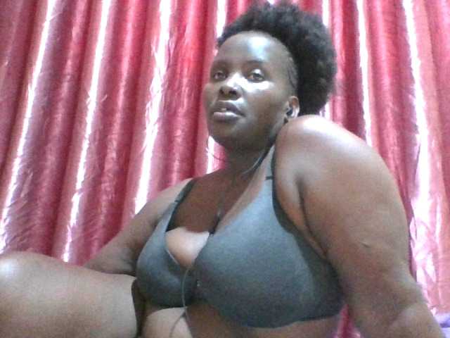 Blackbeauty001's BongaCams show and profile