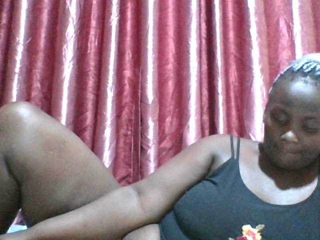 Blackbeauty001's BongaCams show and profile