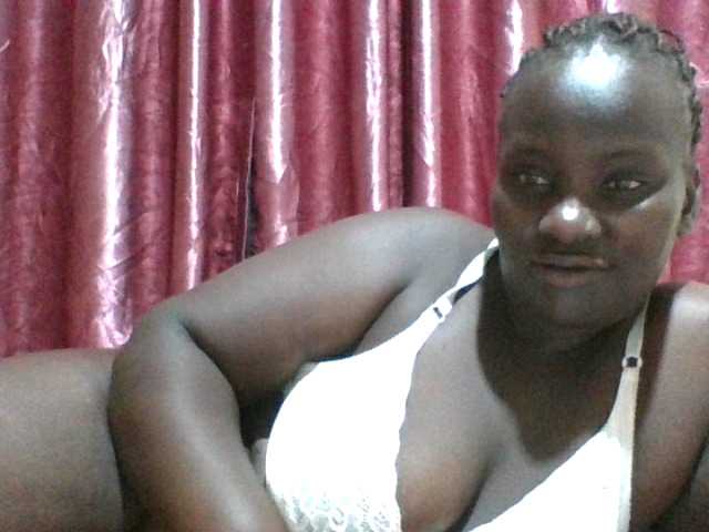 Blackbeauty001's BongaCams show and profile