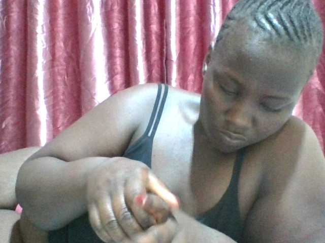 Blackbeauty001's BongaCams show and profile