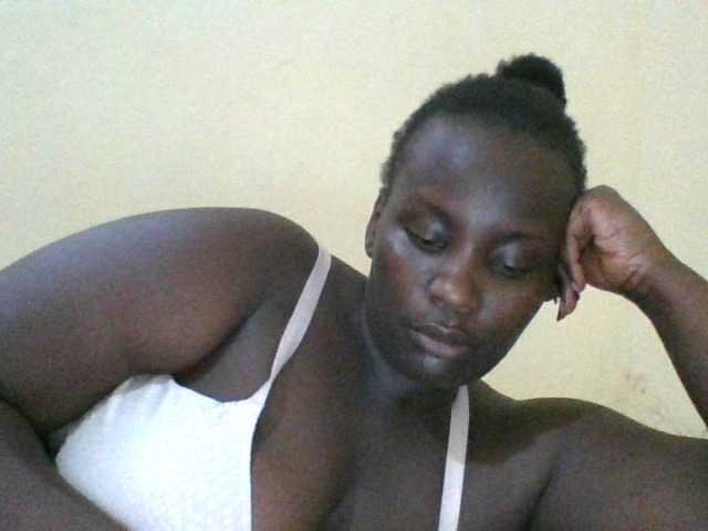 Blackbeauty001's BongaCams show and profile