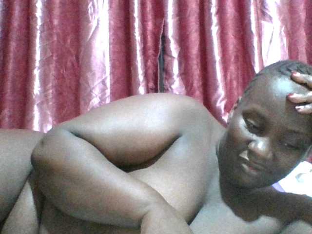 Blackbeauty001's BongaCams show and profile