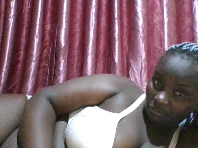 Blackbeauty001's BongaCams show and profile