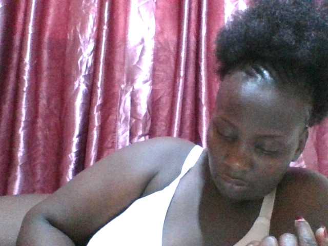 Blackbeauty001's BongaCams show and profile