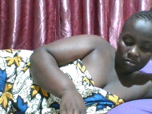 Blackbeauty001's BongaCams show and profile