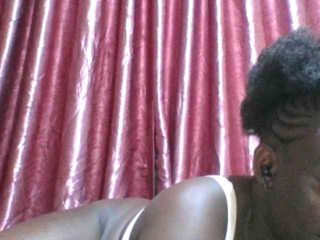 Blackbeauty001 webcam