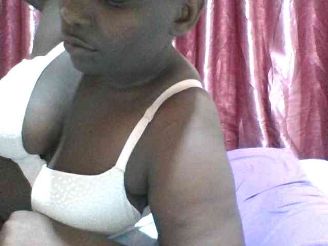 Blackbeauty001 webcam