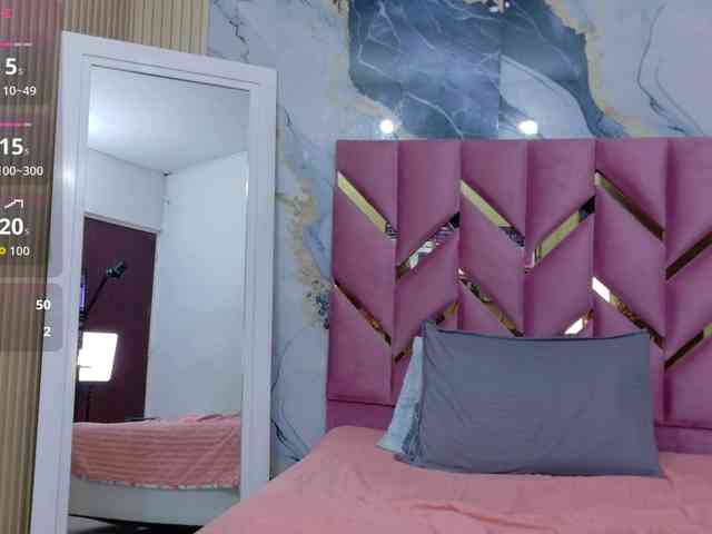 Beautifultattoogirl webcam