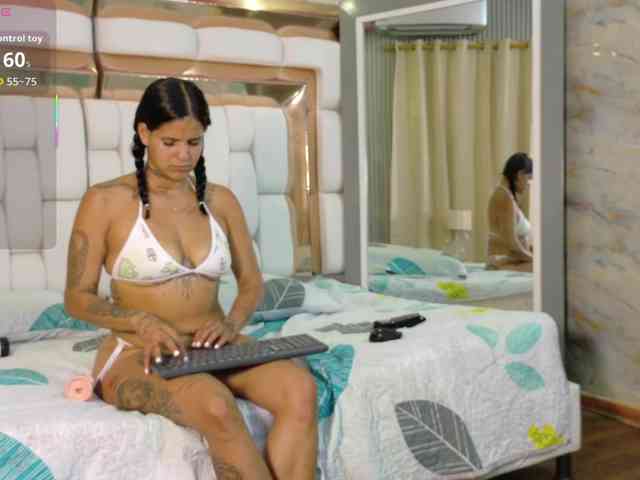 Beautifultattoogirl Beautifultattoogirl