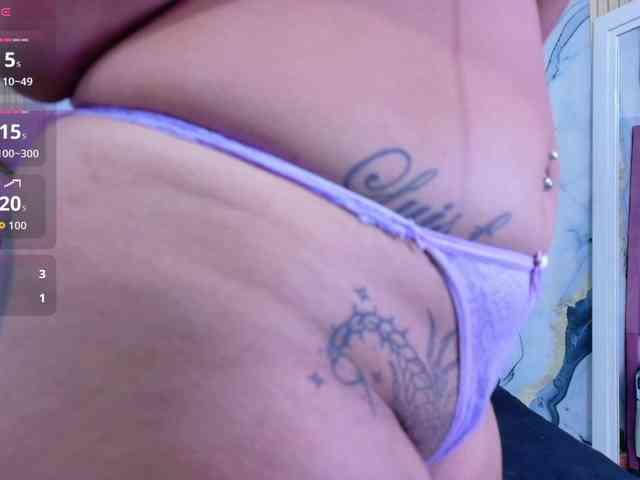 Beautifultattoogirl webcam