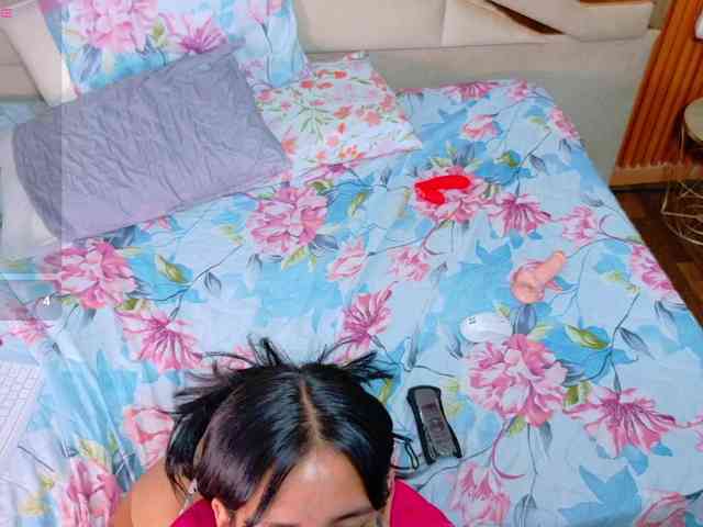 Beautifultattoogirl webcam