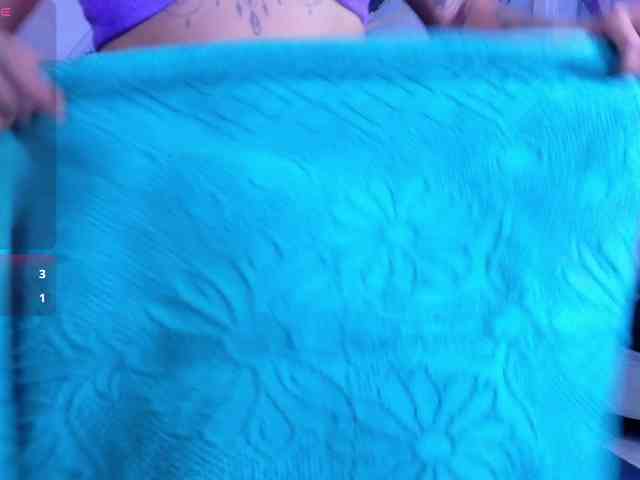 Beautifultattoogirl webcam