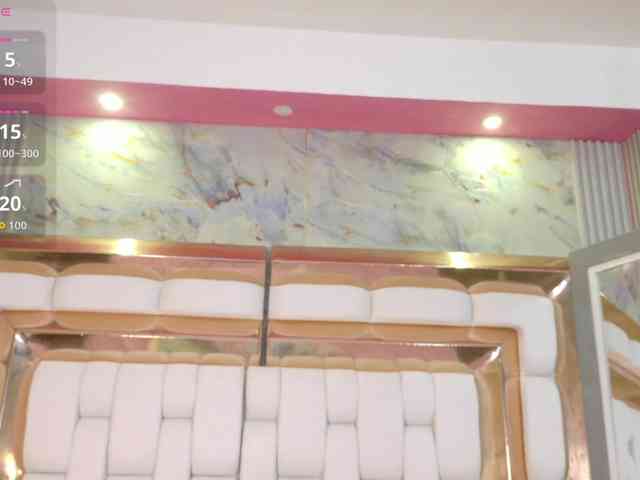 Beautifultattoogirl webcam