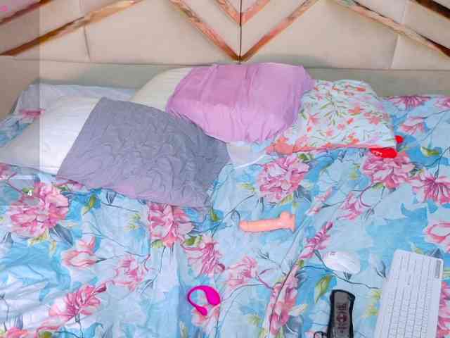 Beautifultattoogirl webcam