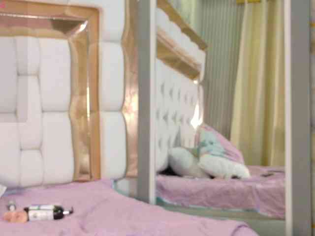 Beautifultattoogirl webcam