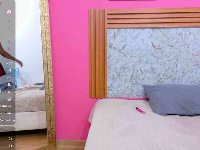 Beautifultattoogirl webcam