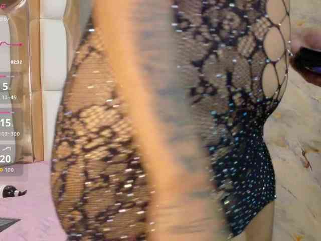 Beautifultattoogirl webcam