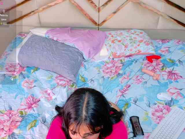 Beautifultattoogirl webcam