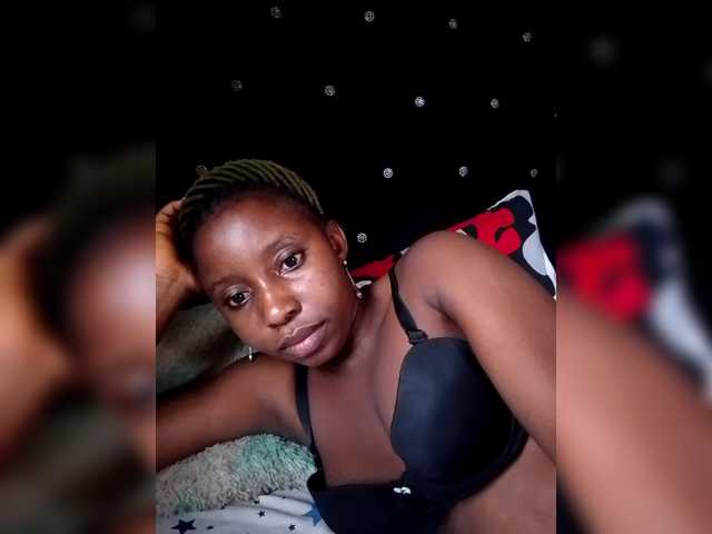 Nigeriamostbeautiful Live Cam on BongaCams