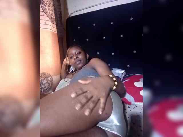 Nigeriamostbeautiful webcam