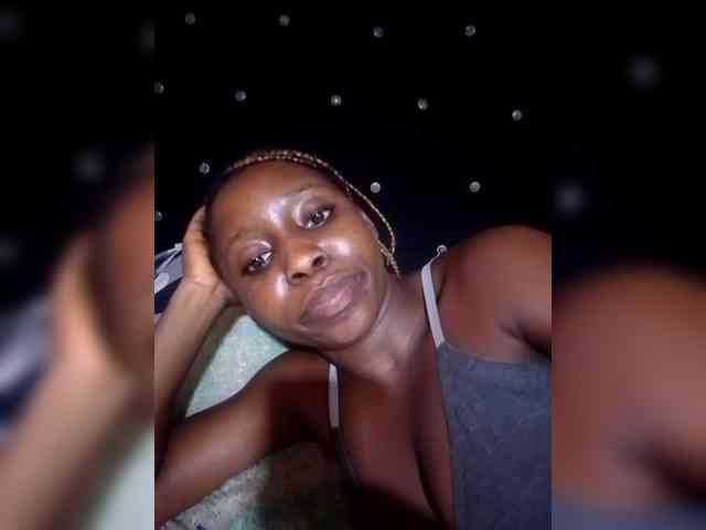 Nigeriamostbeautiful webcam