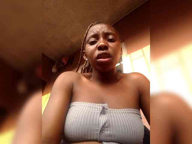 Nigeriamostbeautiful webcam