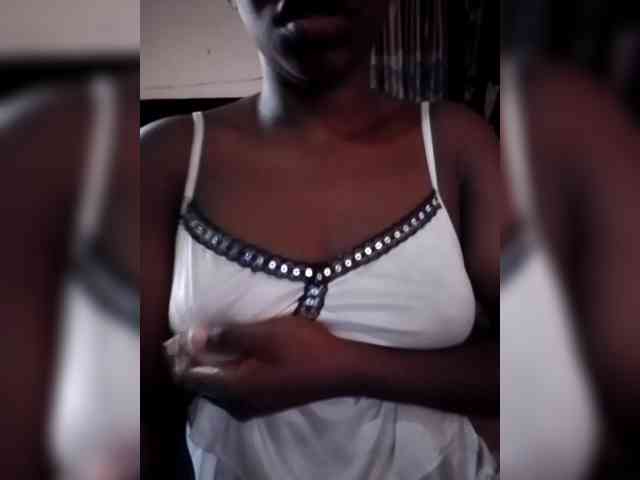 Nigeriamostbeautiful webcam