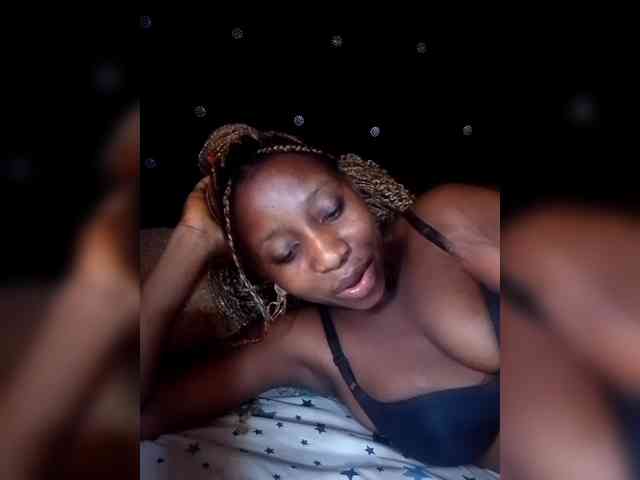 Nigeriamostbeautiful webcam