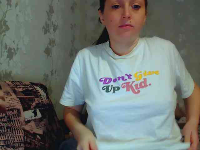 CrystallAngel webcam