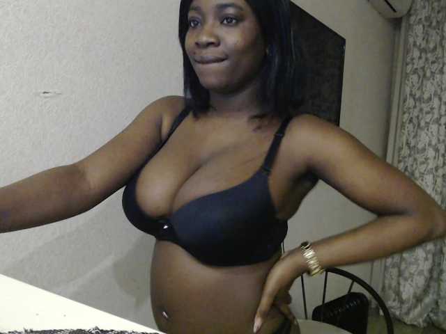 RussianBlackBaby's BongaCams show and profile