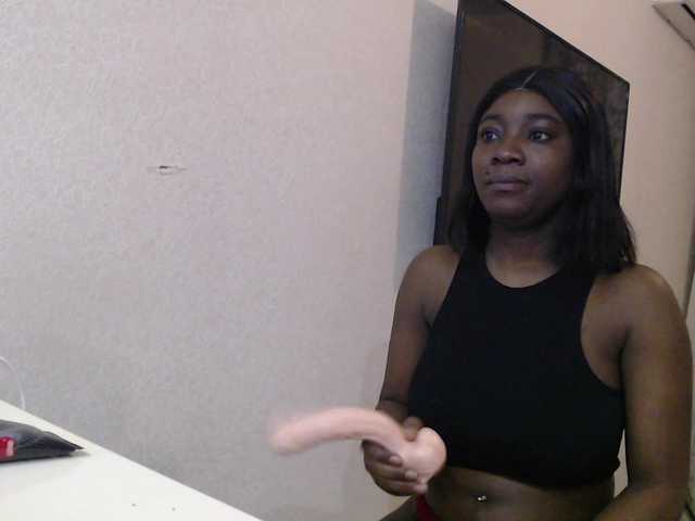 RussianBlackBaby — If anyone wants a private write to me. I want a private.