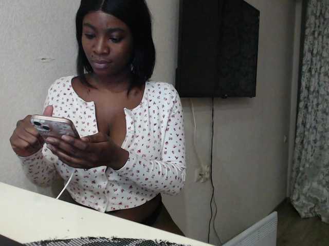 RussianBlackBaby's BongaCams show and profile