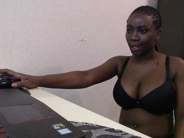 RussianBlackBaby's BongaCams show and profile