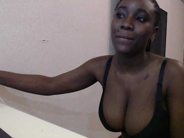 RussianBlackBaby's BongaCams show and profile