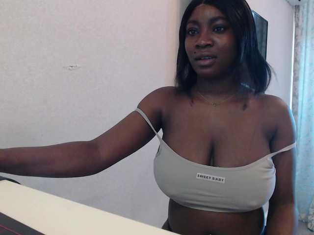 RussianBlackBaby's BongaCams show and profile