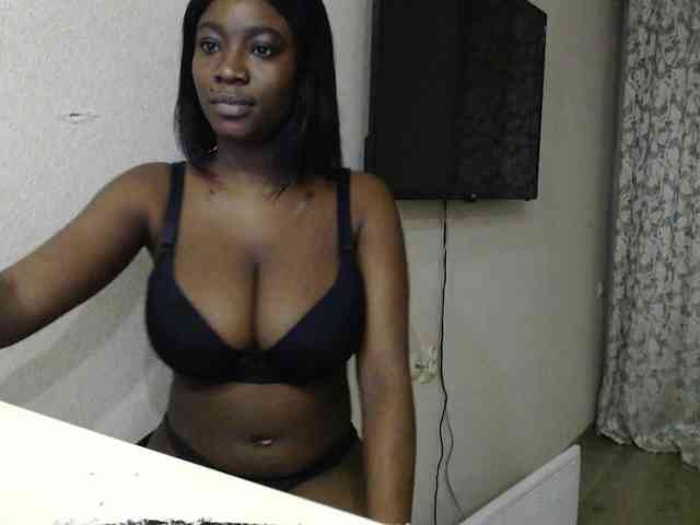 RussianBlackBaby Live Webcam on BongaCams