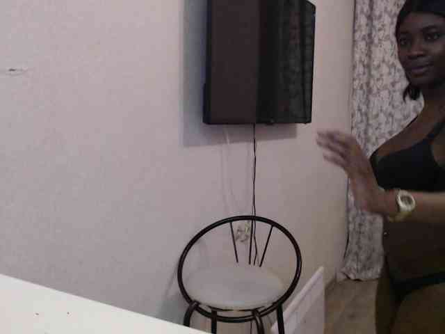 RussianBlackBaby Live Webcam on BongaCams